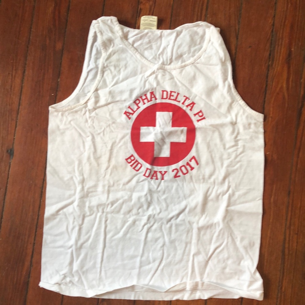 Alpha delta pi bid day tank